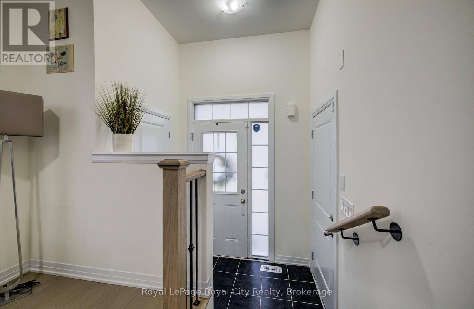 












484 ADELAIDE STREET

,
Wellington North (Arthur),




Ontario
N0G1A0

