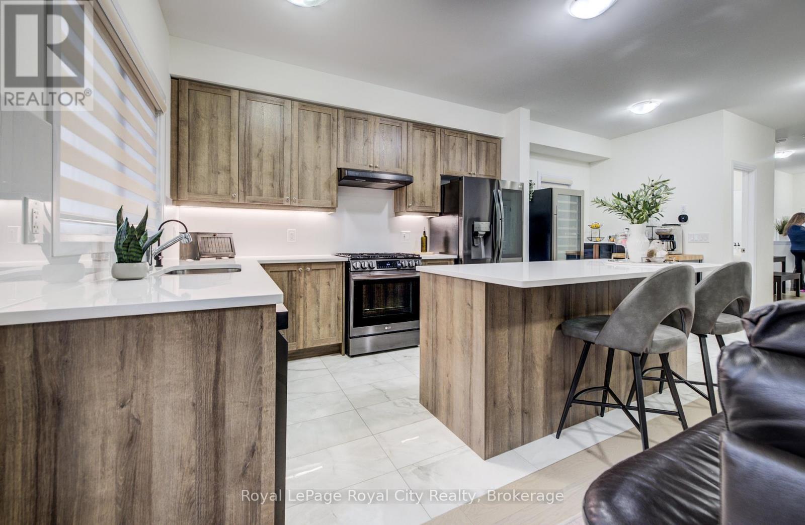 












484 ADELAIDE STREET

,
Wellington North (Arthur),




Ontario
N0G1A0

