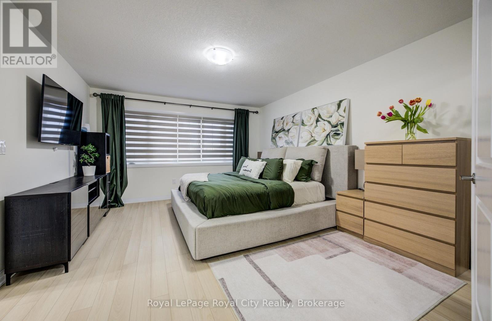 












484 ADELAIDE STREET

,
Wellington North (Arthur),




Ontario
N0G1A0

