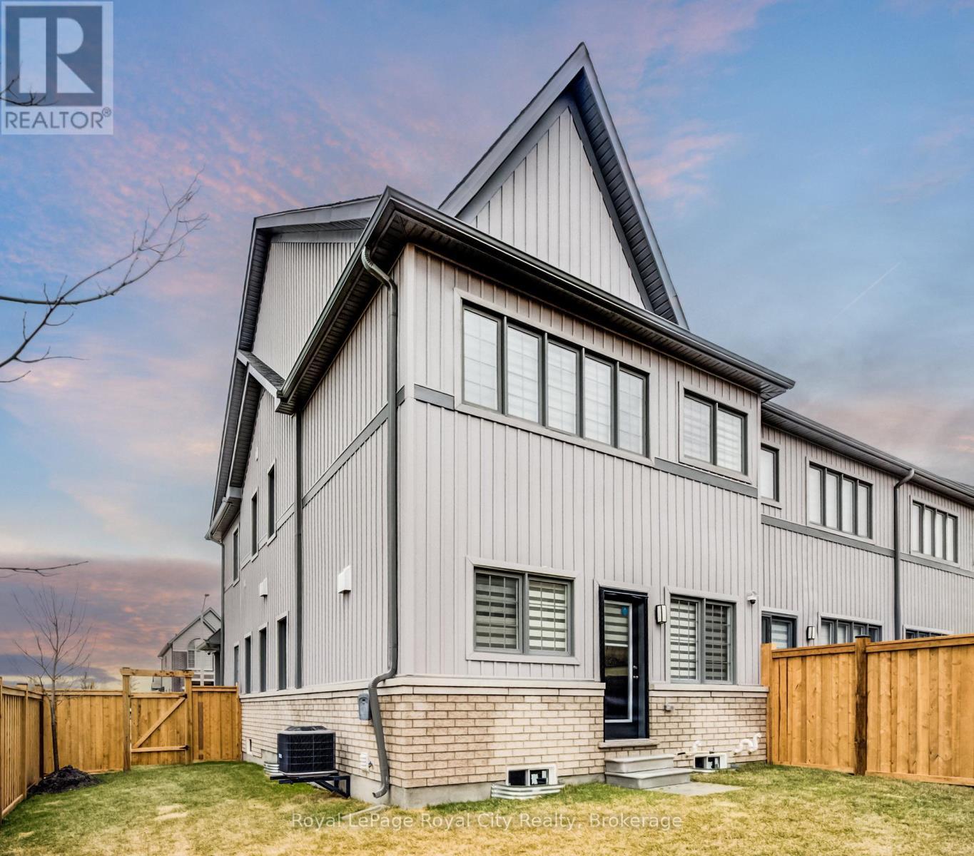 












484 ADELAIDE STREET

,
Wellington North (Arthur),




Ontario
N0G1A0

