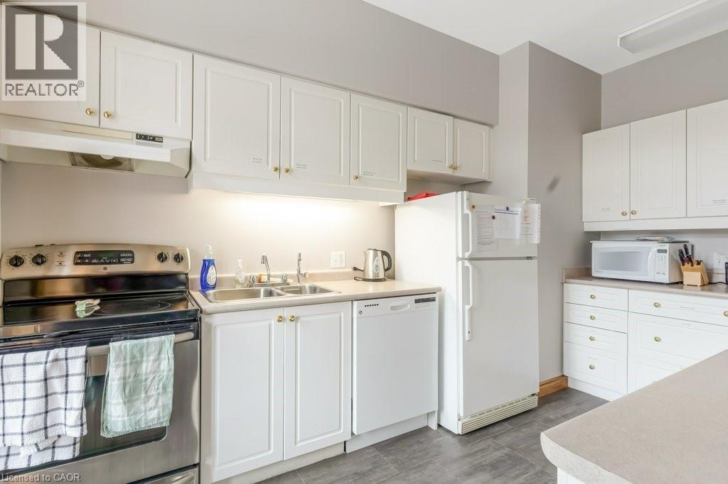 












369 GEORGE Street N Unit# 2

,
Cambridge,




Ontario
N1S4X7

