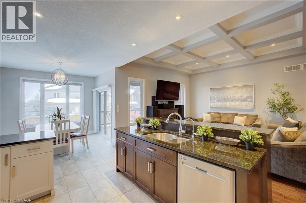 












5 JACK KOEHLER Lane

,
Wellesley,




Ontario
N0B2T0

