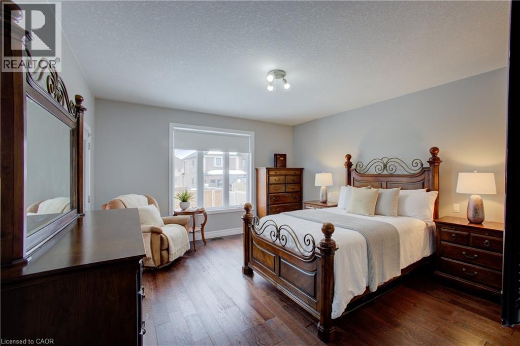 












5 JACK KOEHLER Lane

,
Wellesley,




Ontario
N0B2T0

