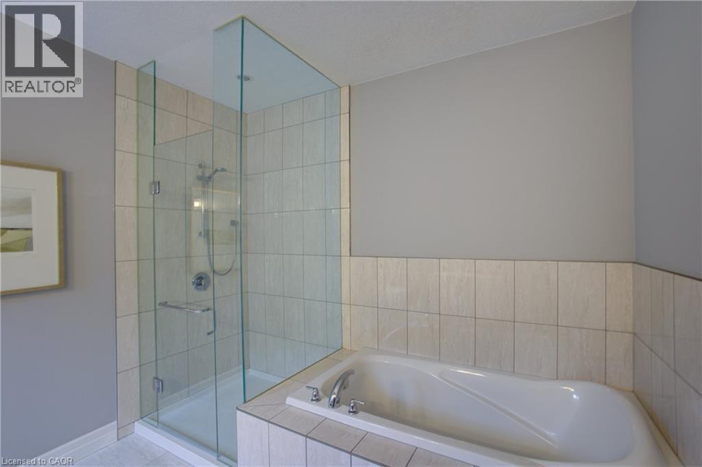 












5 JACK KOEHLER Lane

,
Wellesley,




Ontario
N0B2T0

