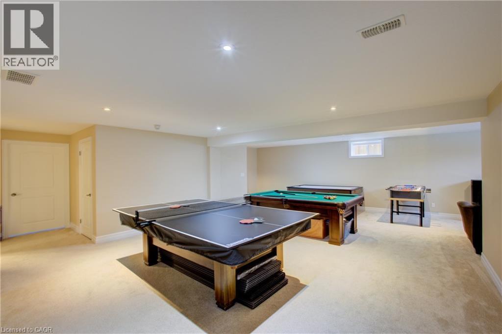 












5 JACK KOEHLER Lane

,
Wellesley,




Ontario
N0B2T0

