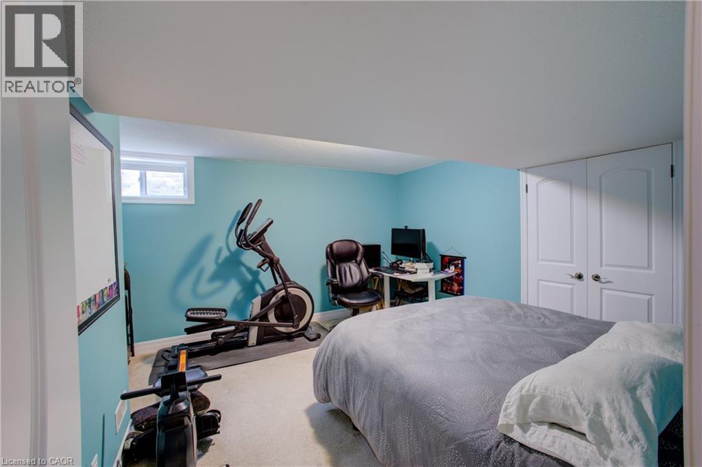 












5 JACK KOEHLER Lane

,
Wellesley,




Ontario
N0B2T0

