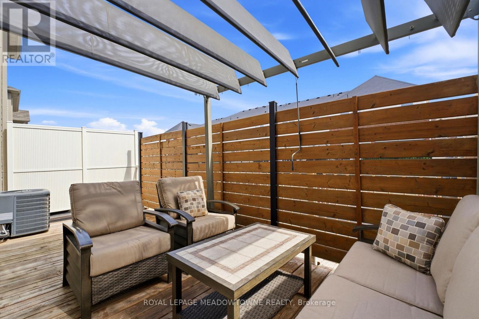 












112 WHITLOCK AVENUE

,
Milton,




Ontario
L9E1G3

