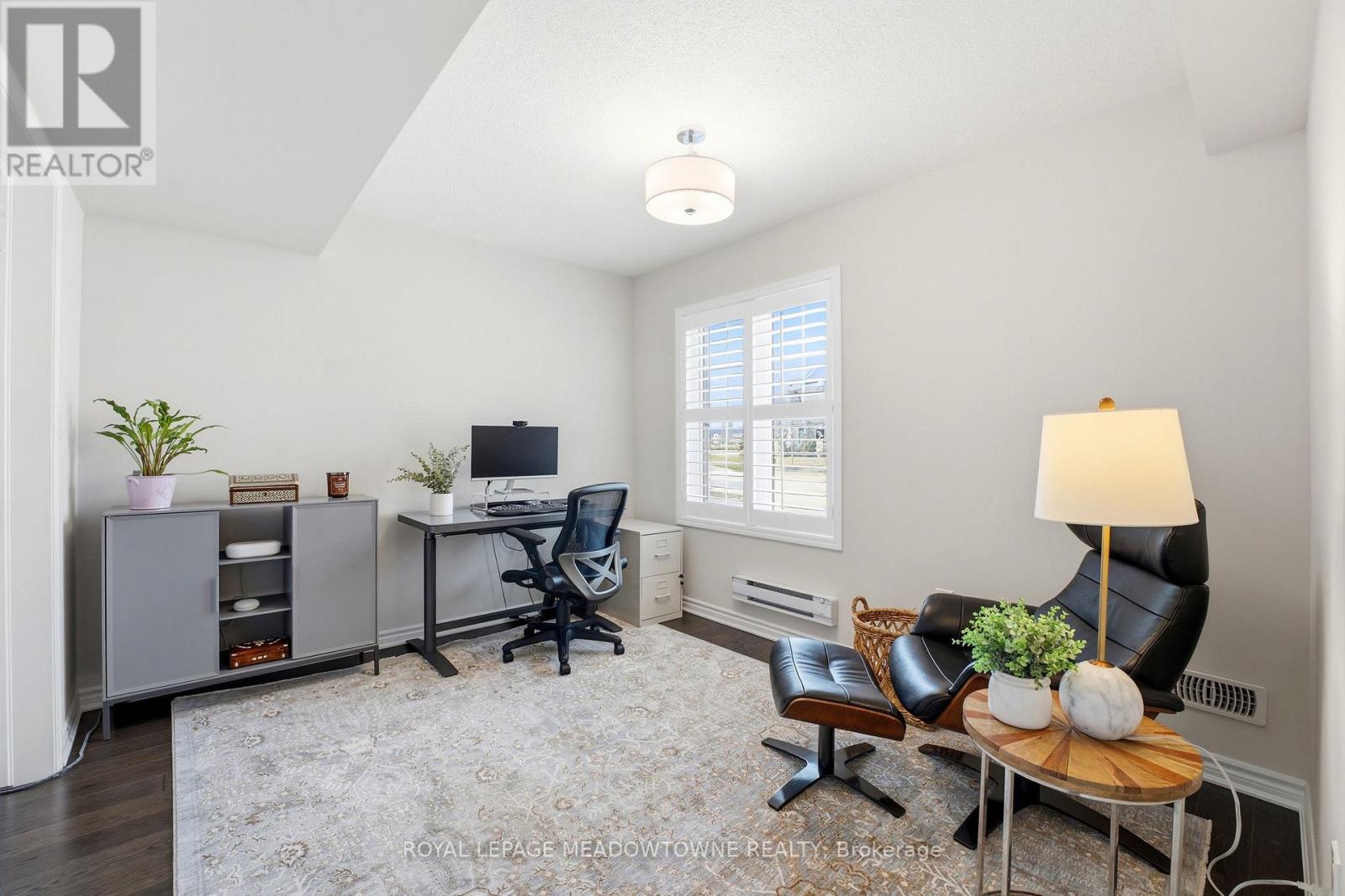 












112 WHITLOCK AVENUE

,
Milton,




Ontario
L9E1G3

