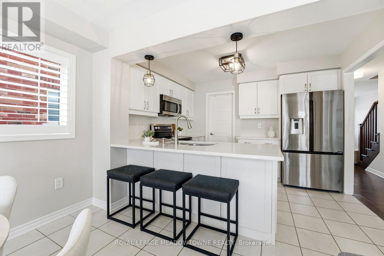 












112 WHITLOCK AVENUE

,
Milton,




Ontario
L9E1G3

