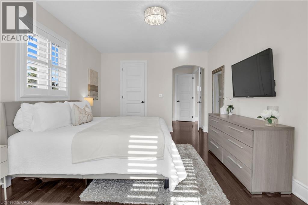 












58 ABERFOYLE MILL Crescent

,
Puslinch,




Ontario
N0B2J0

