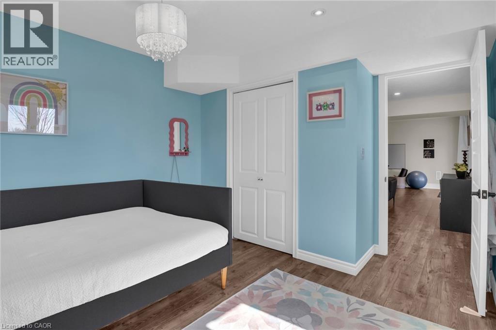 












58 ABERFOYLE MILL Crescent

,
Puslinch,




Ontario
N0B2J0

