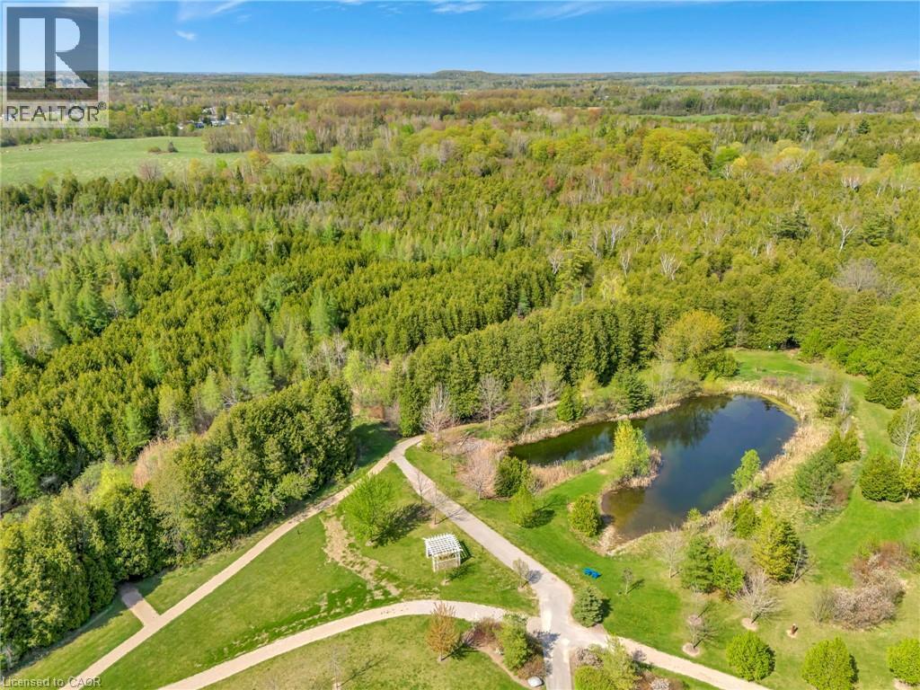 












58 ABERFOYLE MILL Crescent

,
Puslinch,




Ontario
N0B2J0

