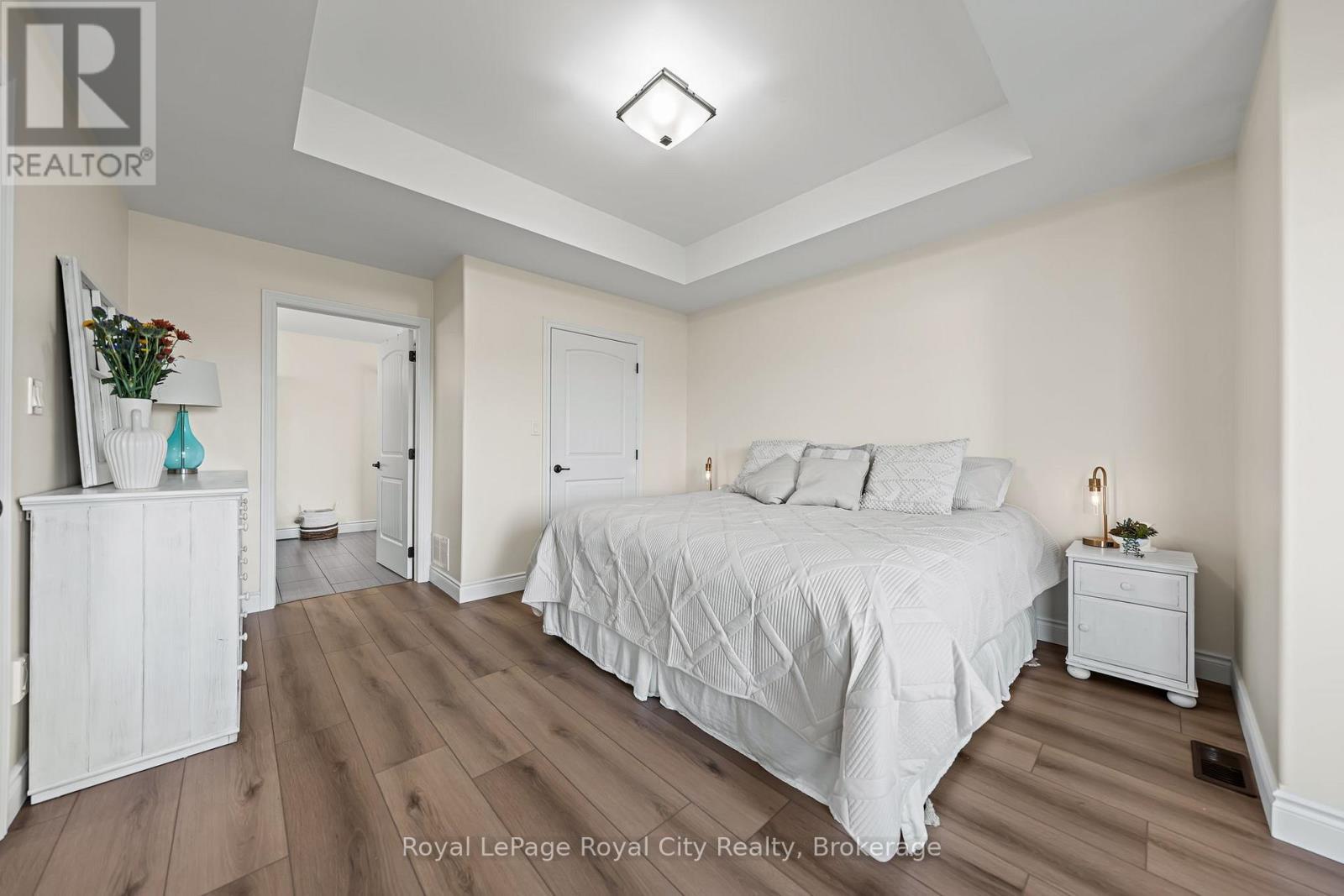 












103 MARSHALL HEIGHTS ROAD

,
West Grey,




Ontario
N0G1R0


