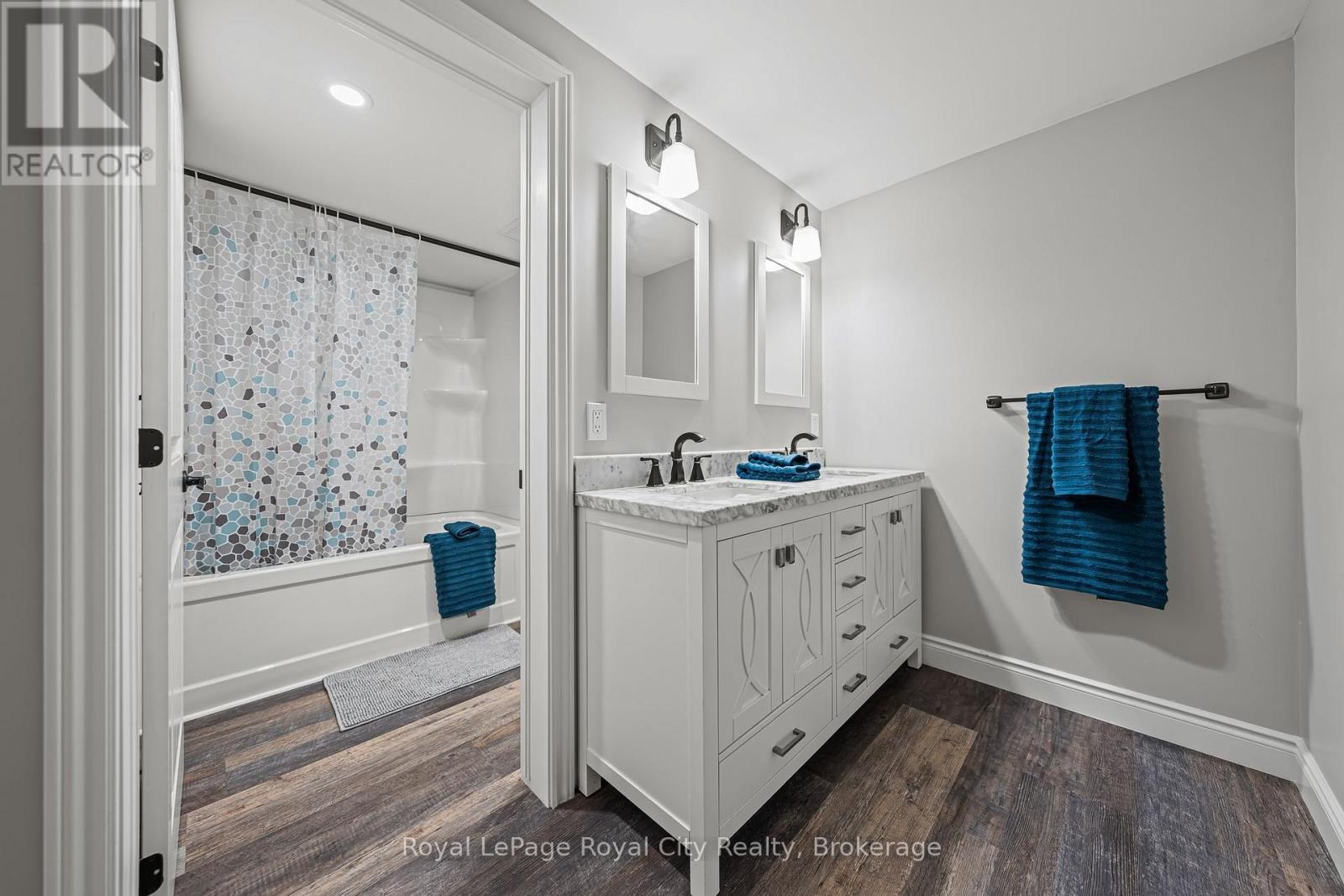 












103 MARSHALL HEIGHTS ROAD

,
West Grey,




Ontario
N0G1R0

