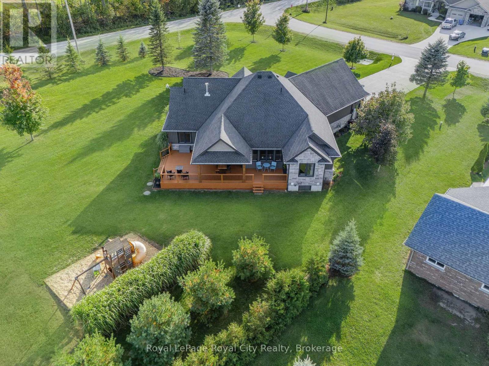 












103 MARSHALL HEIGHTS ROAD

,
West Grey,




Ontario
N0G1R0

