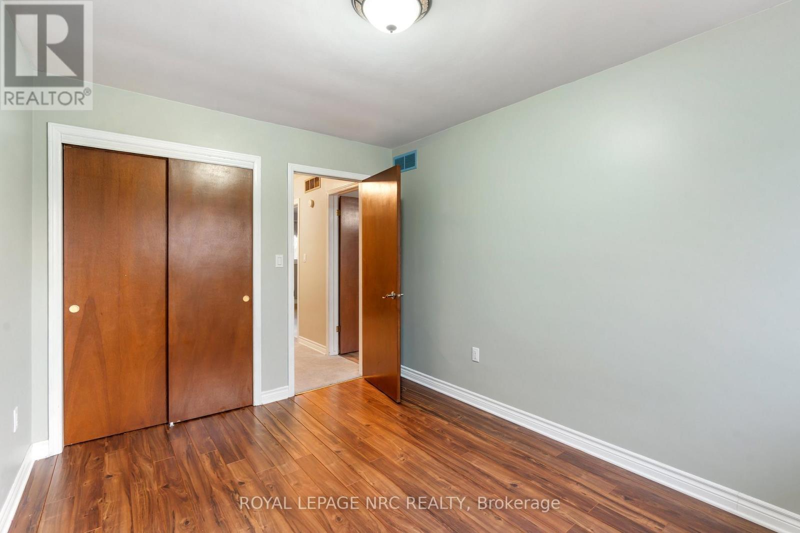 












64 ADEL DRIVE

,
St. Catharines (Carlton/Bunting),




Ontario
L2M7E6

