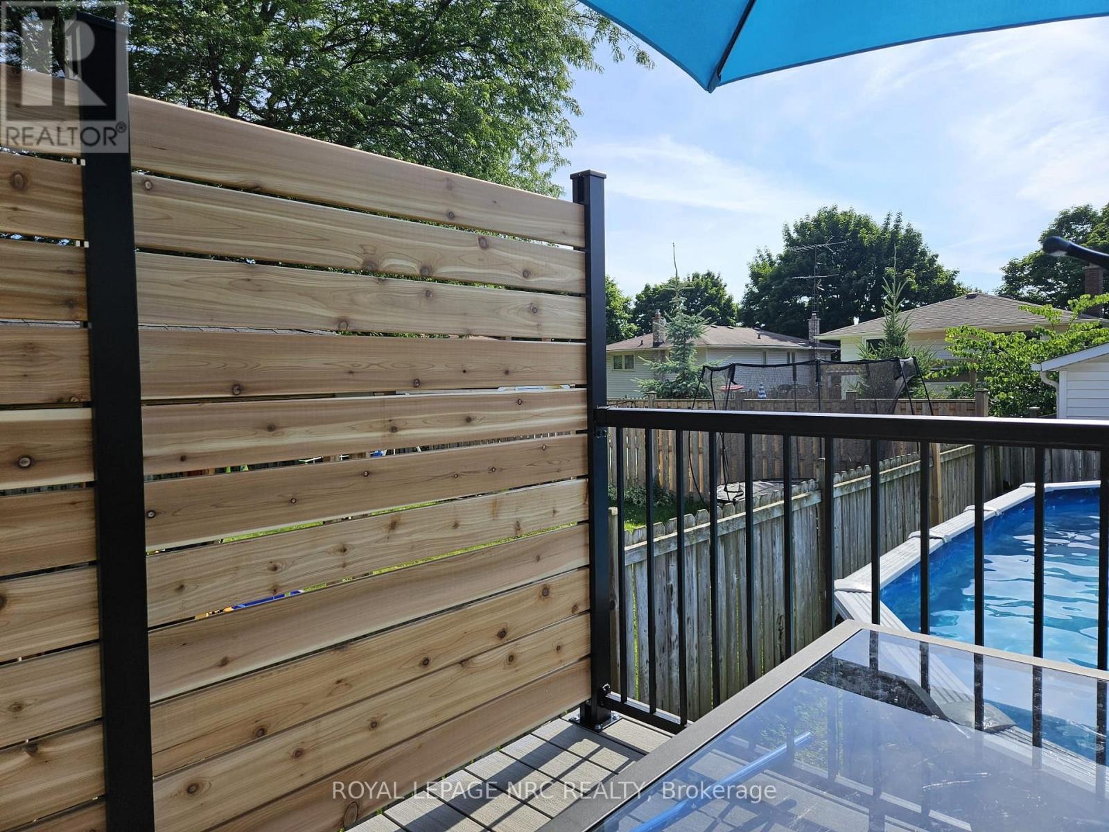 












64 ADEL DRIVE

,
St. Catharines (Carlton/Bunting),




Ontario
L2M7E6

