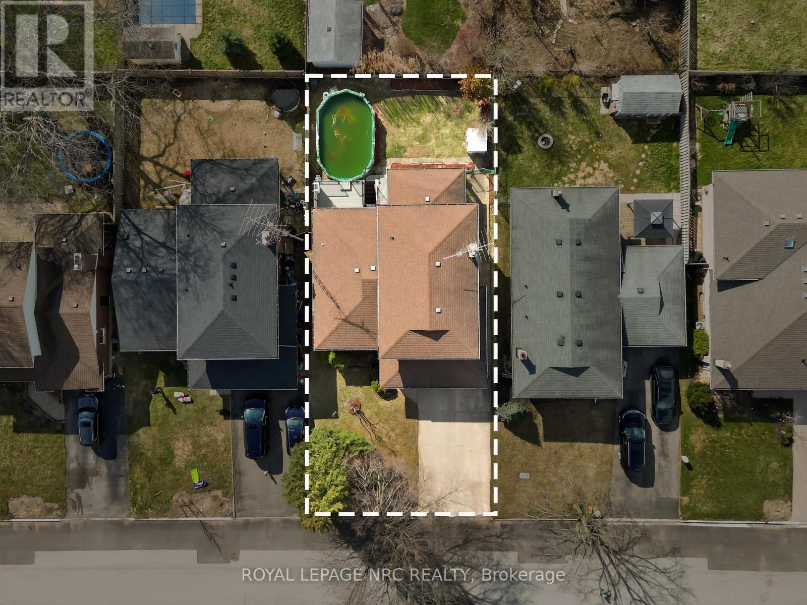 












64 ADEL DRIVE

,
St. Catharines (Carlton/Bunting),




Ontario
L2M7E6

