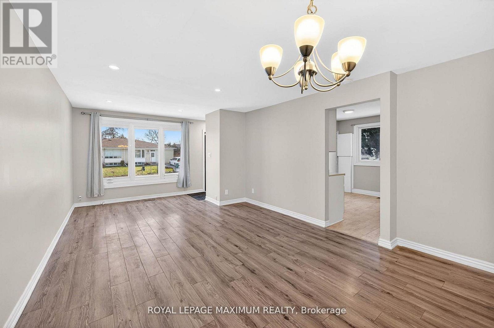 












UPPER - 362 ROSEDALE DRIVE

,
Whitby,




Ontario
L1N1Z4

