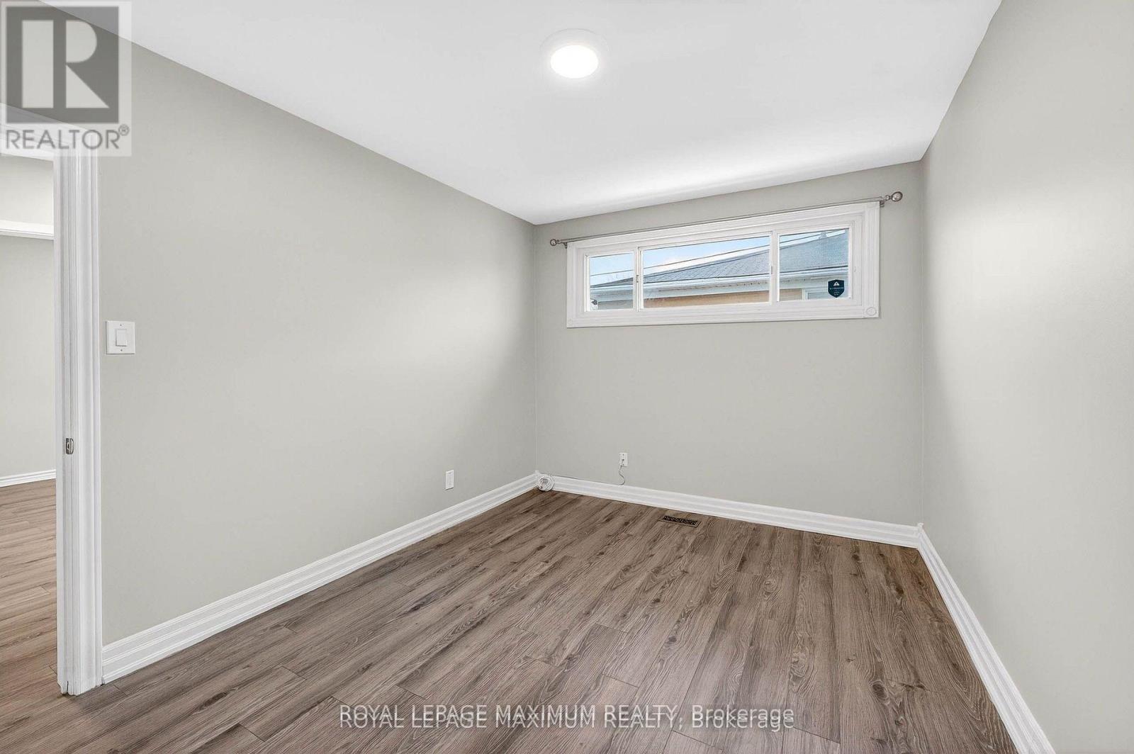 












UPPER - 362 ROSEDALE DRIVE

,
Whitby,




Ontario
L1N1Z4

