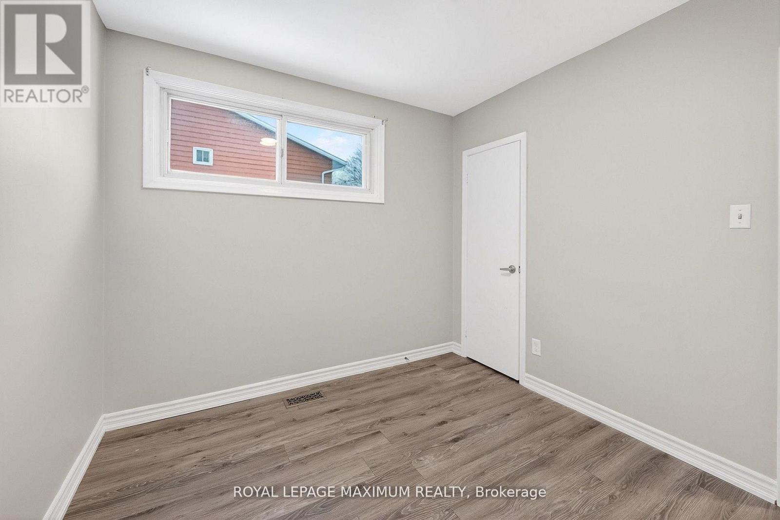 












UPPER - 362 ROSEDALE DRIVE

,
Whitby,




Ontario
L1N1Z4

