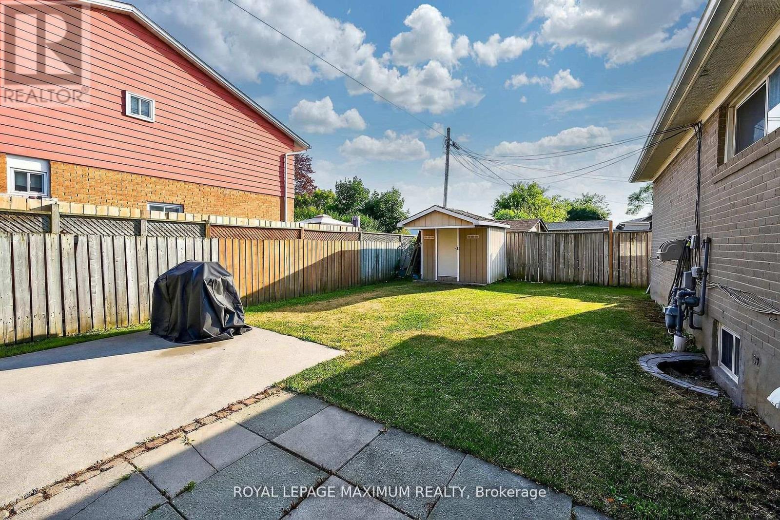 












UPPER - 362 ROSEDALE DRIVE

,
Whitby,




Ontario
L1N1Z4

