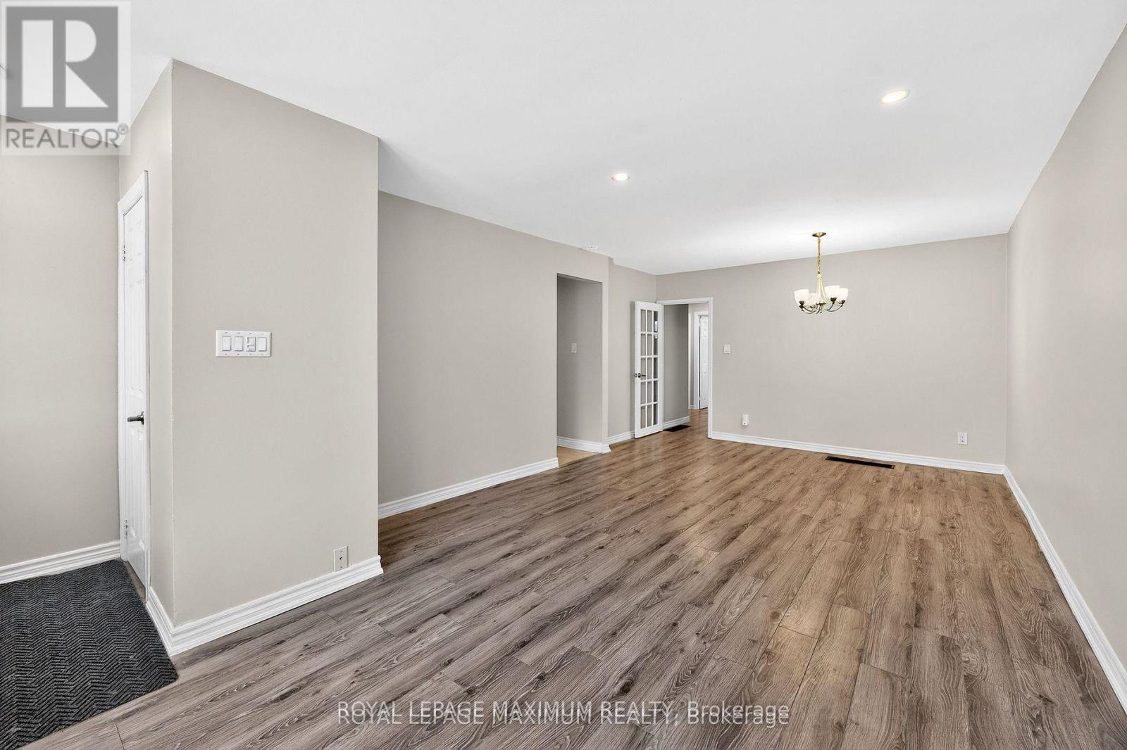 












UPPER - 362 ROSEDALE DRIVE

,
Whitby,




Ontario
L1N1Z4

