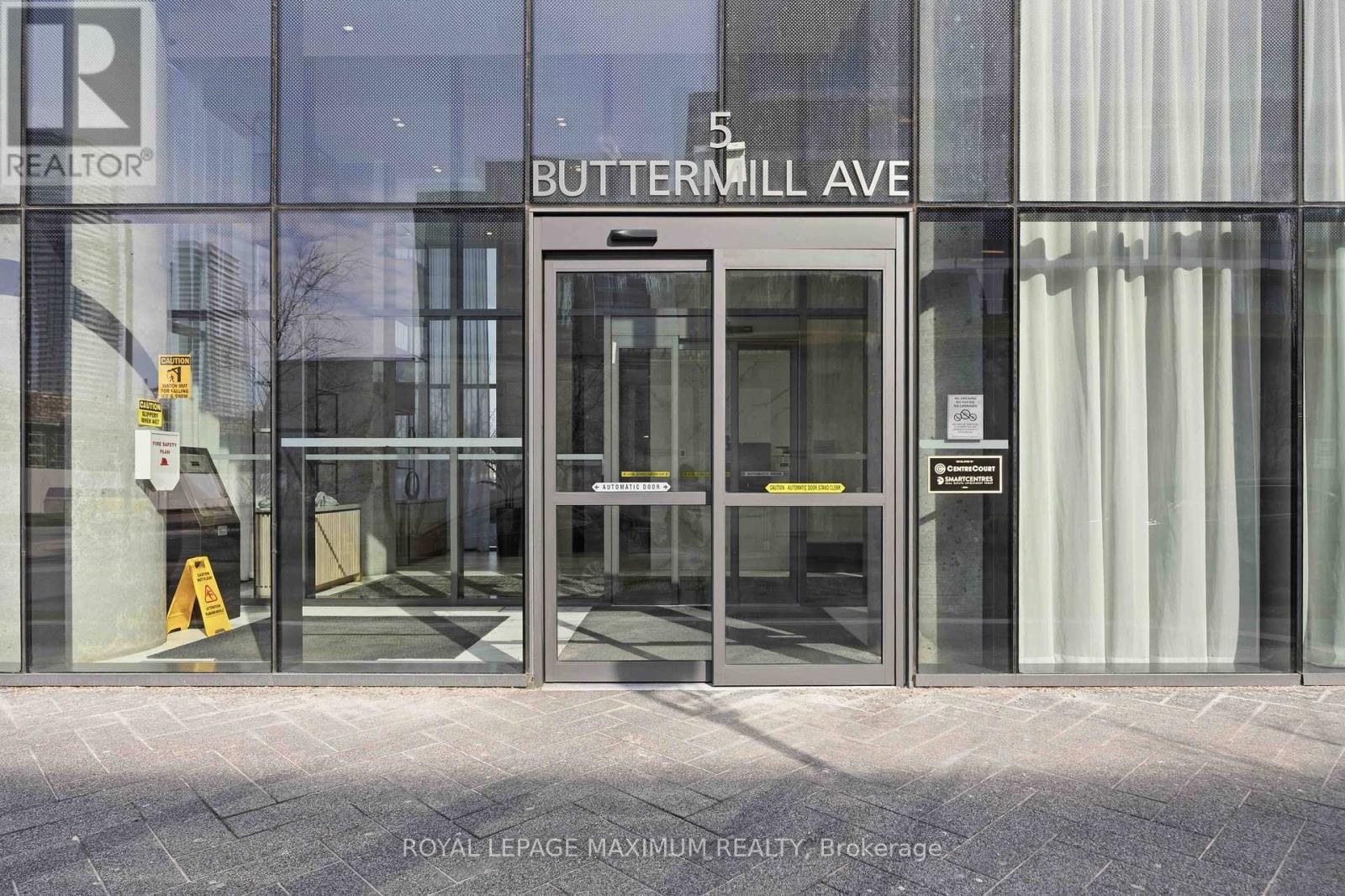 












5512 - 5 BUTTERMILL AVENUE

,
Vaughan,




Ontario
L4K0J5

