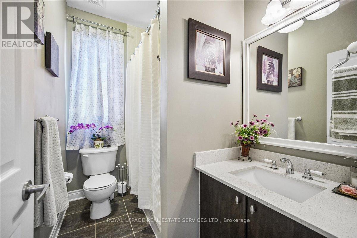 












693 SAVOLINE BOULEVARD

,
Milton,




Ontario
L9T0N2

