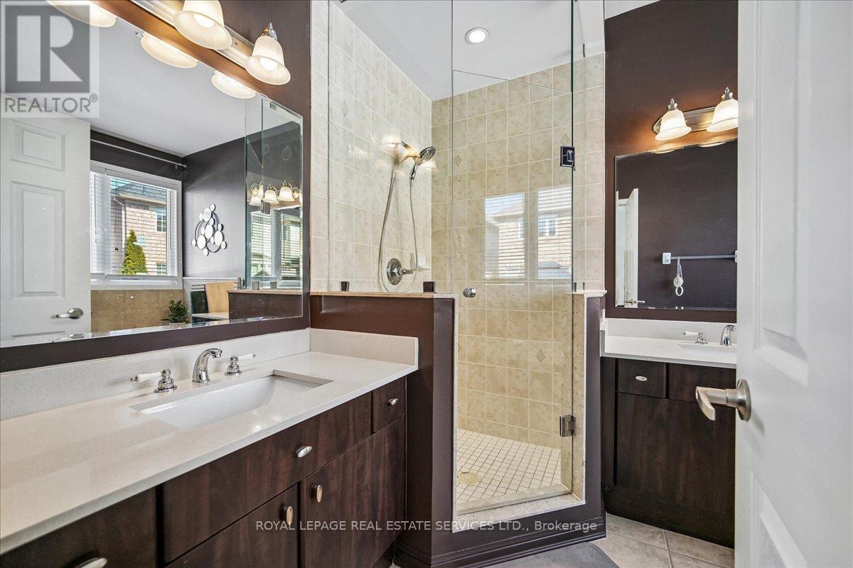 












693 SAVOLINE BOULEVARD

,
Milton,




Ontario
L9T0N2

