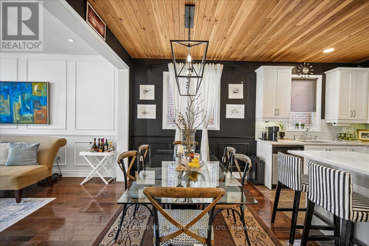 












693 SAVOLINE BOULEVARD

,
Milton,




Ontario
L9T0N2

