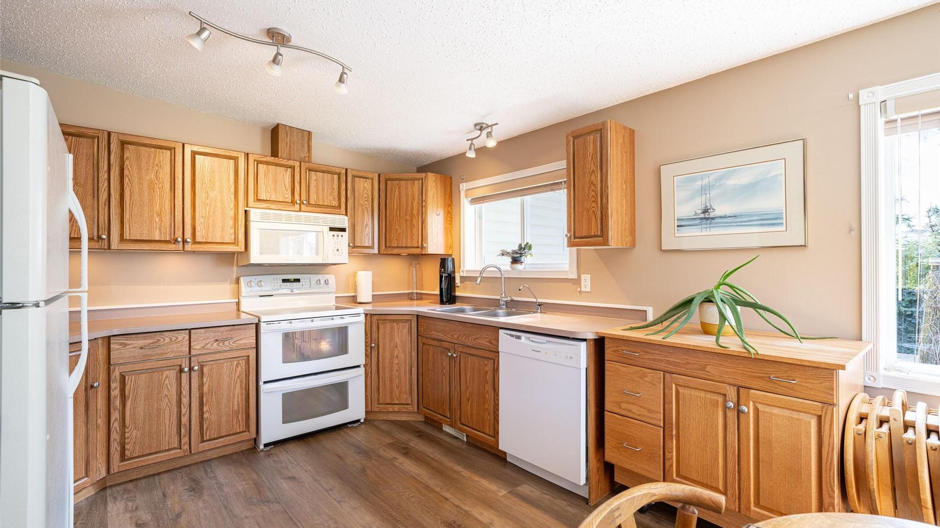 









9510


Highway 97N

, 5,
Vernon,




BC
V1H 1R8

