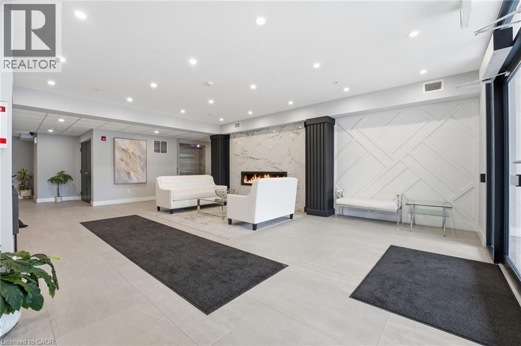 












120 SPRINGVALLEY Crescent Unit# 203

,
Hamilton,




Ontario
L9C0G2

