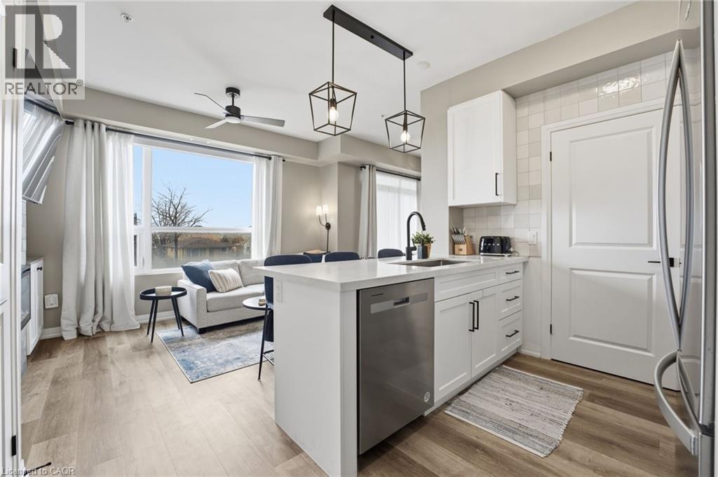 












120 SPRINGVALLEY Crescent Unit# 203

,
Hamilton,




Ontario
L9C0G2

