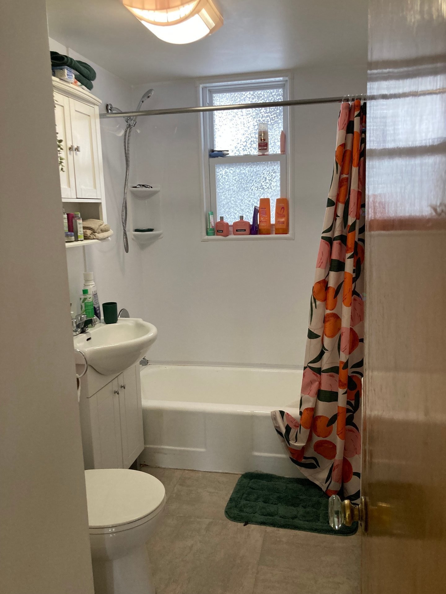 









653


Rue Montcalm

,
Shawinigan,




QC
G9N4M6


