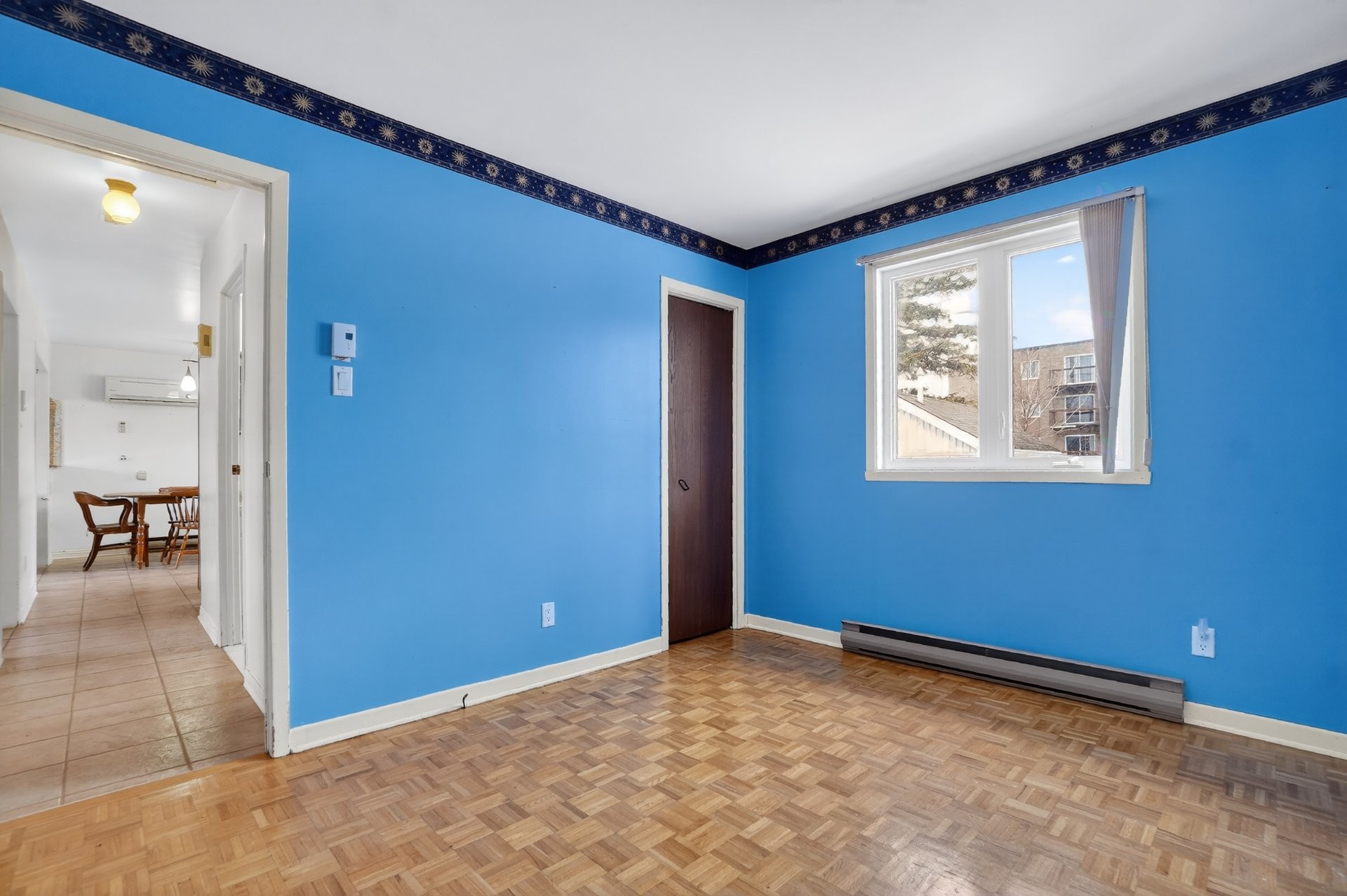 









2745


Rue Cornwall

,
Longueuil (Saint-Hubert),




QC
J3Y5G3

