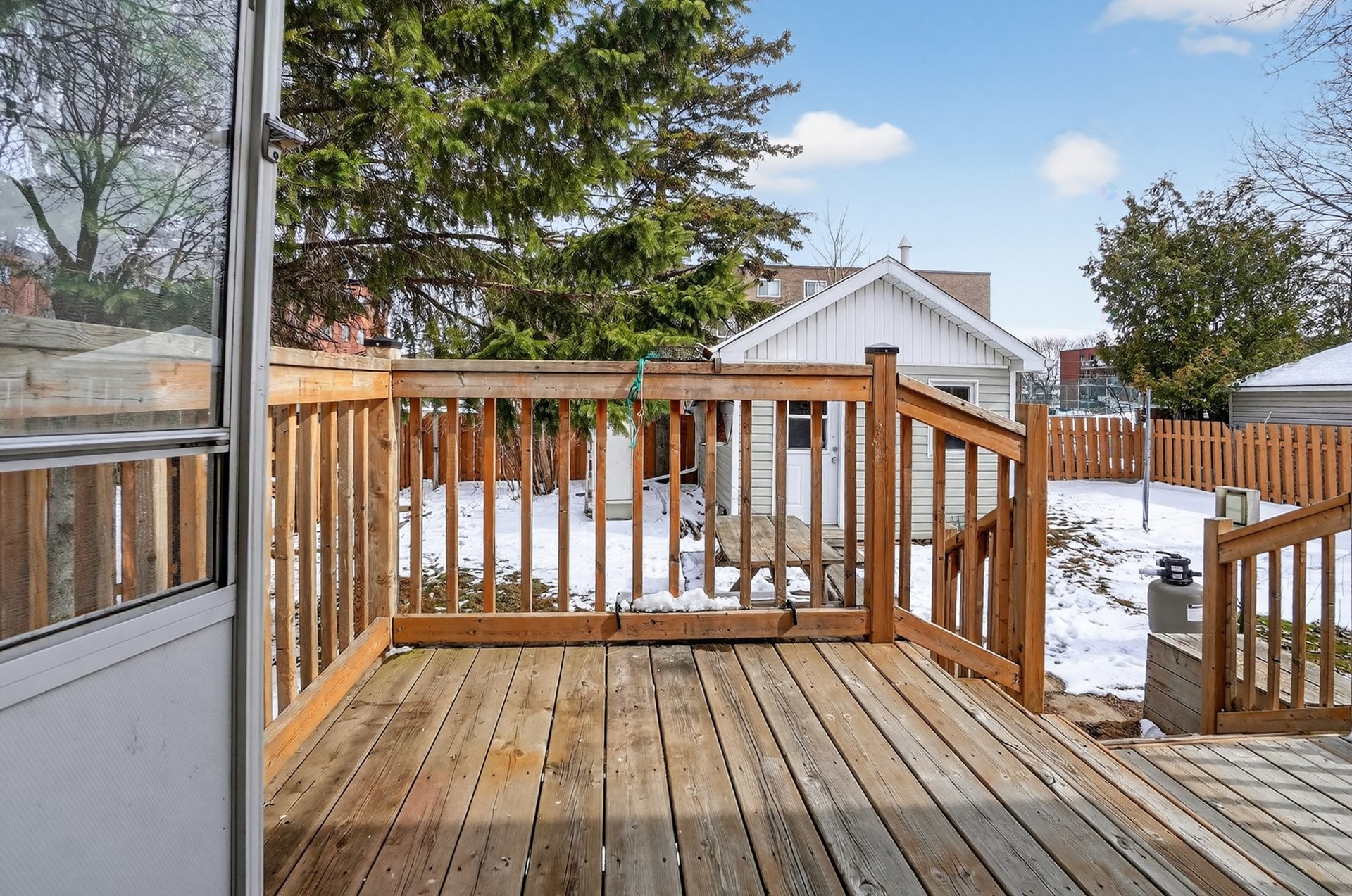 









2745


Rue Cornwall

,
Longueuil (Saint-Hubert),




QC
J3Y5G3

