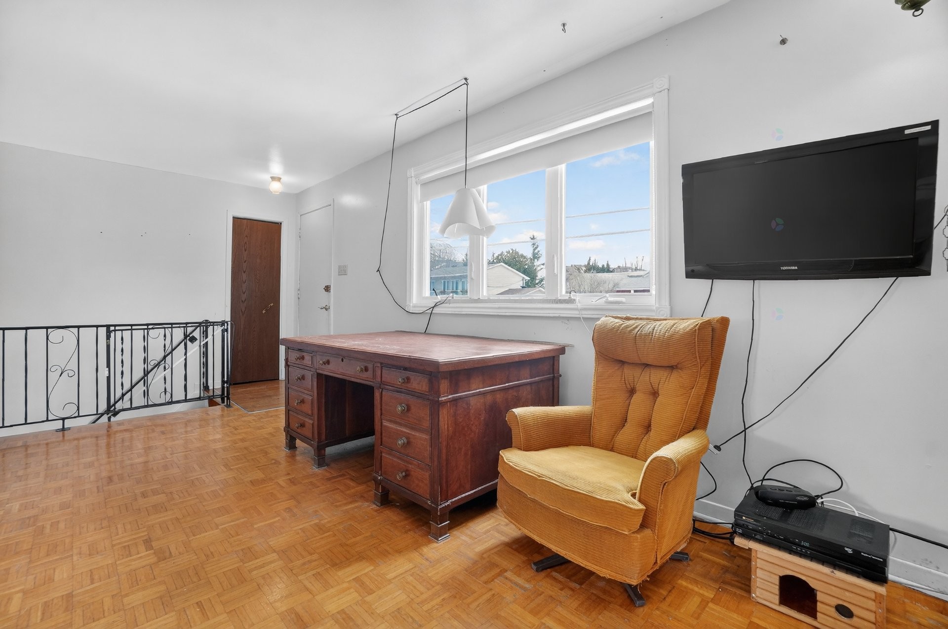 









2745


Rue Cornwall

,
Longueuil (Saint-Hubert),




QC
J3Y5G3

