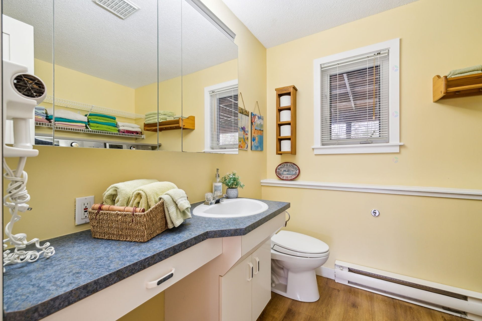 









110


Ch. du Ruisseau

,
Notre-Dame-de-la-Salette,




QC
J0X2L0

