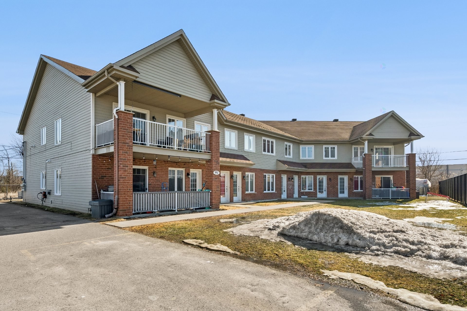 









91


Rue du Ruisseau

, 7,
Salaberry-de-Valleyfield,




QC
J6S0G8

