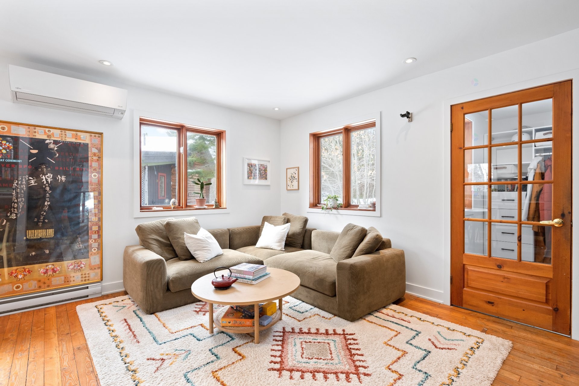 









225


Ch. Laurent

,
Saint-Adolphe-d'Howard,




QC
J0T2B0


