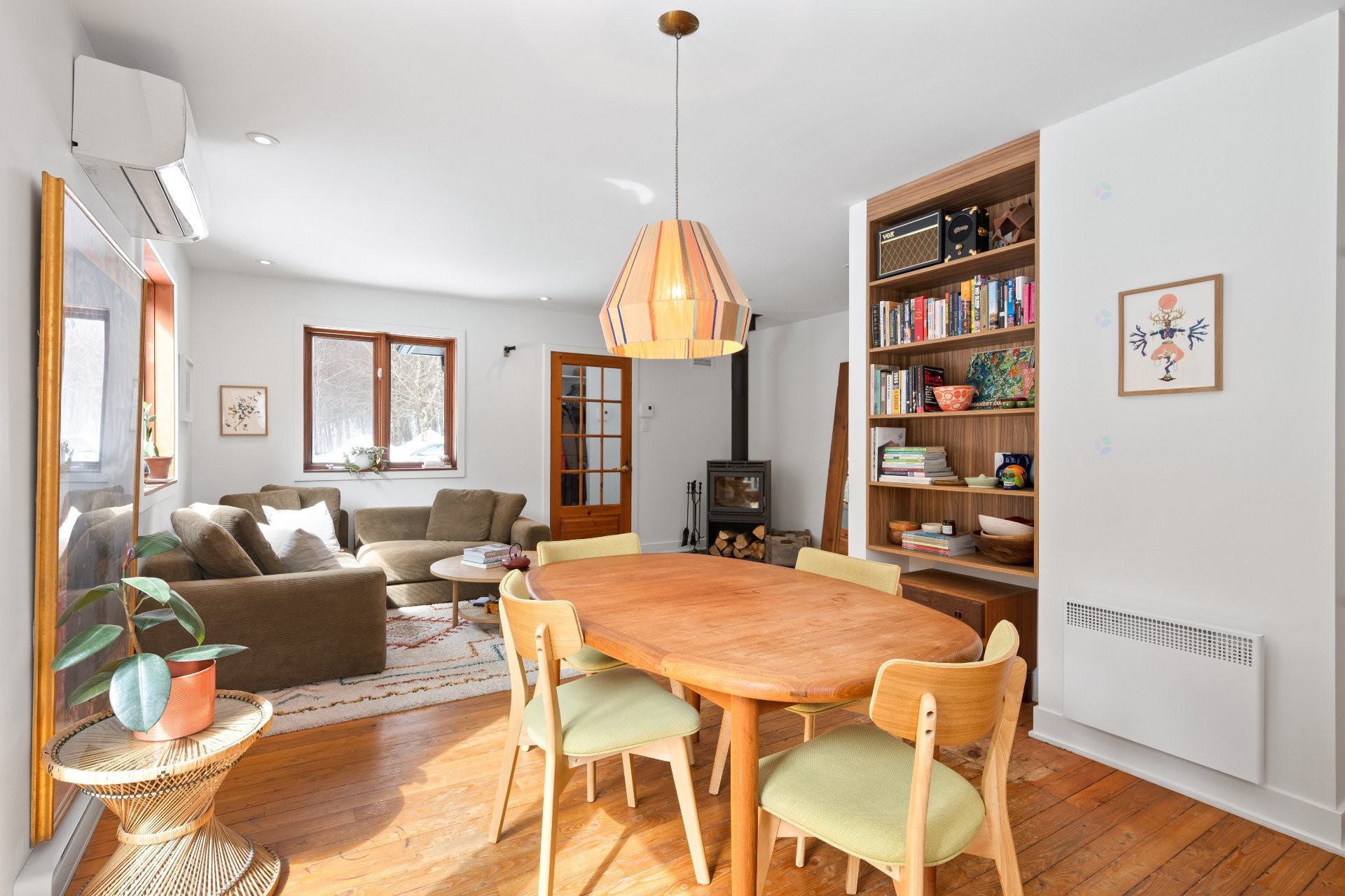 









225


Ch. Laurent

,
Saint-Adolphe-d'Howard,




QC
J0T2B0

