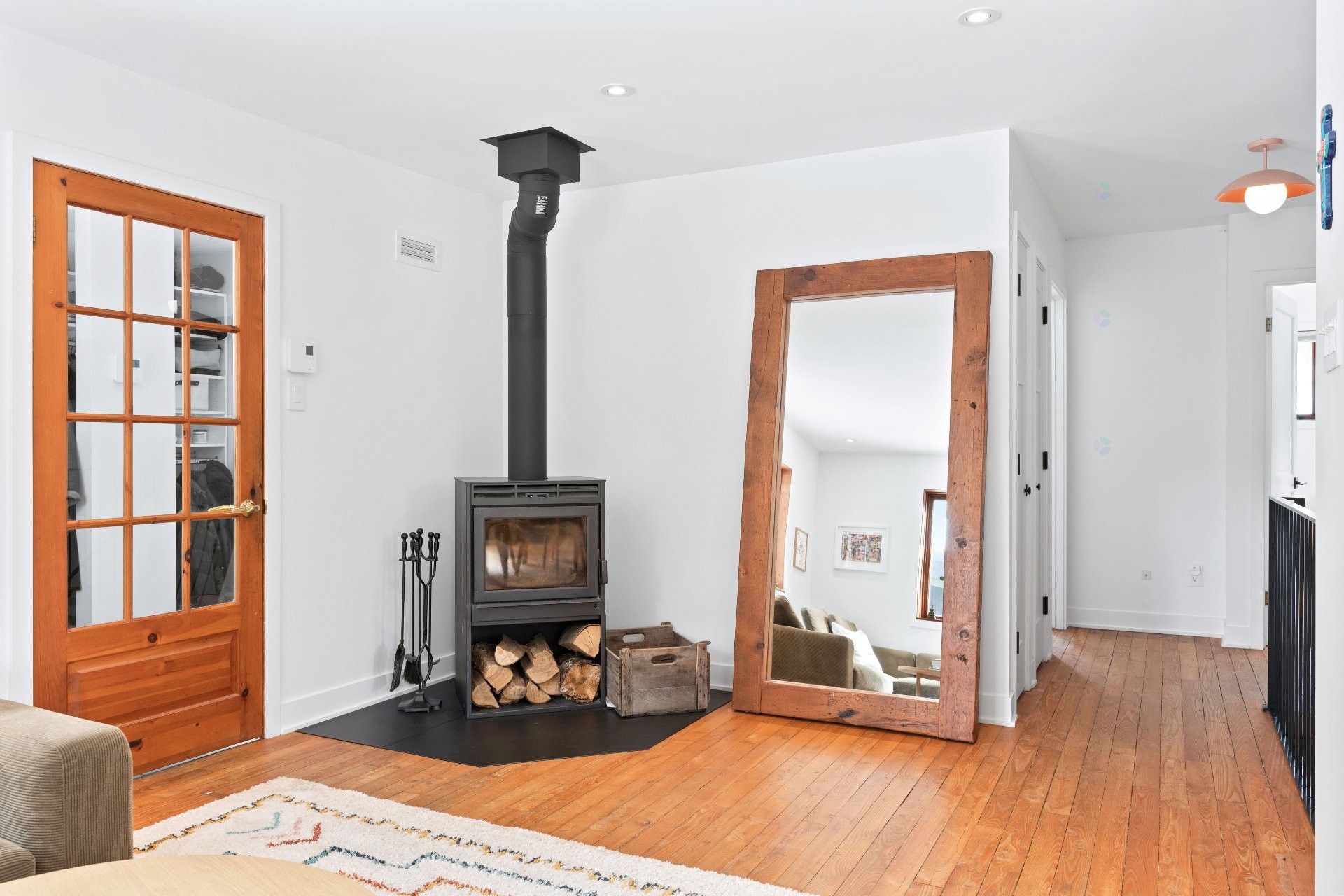 









225


Ch. Laurent

,
Saint-Adolphe-d'Howard,




QC
J0T2B0

