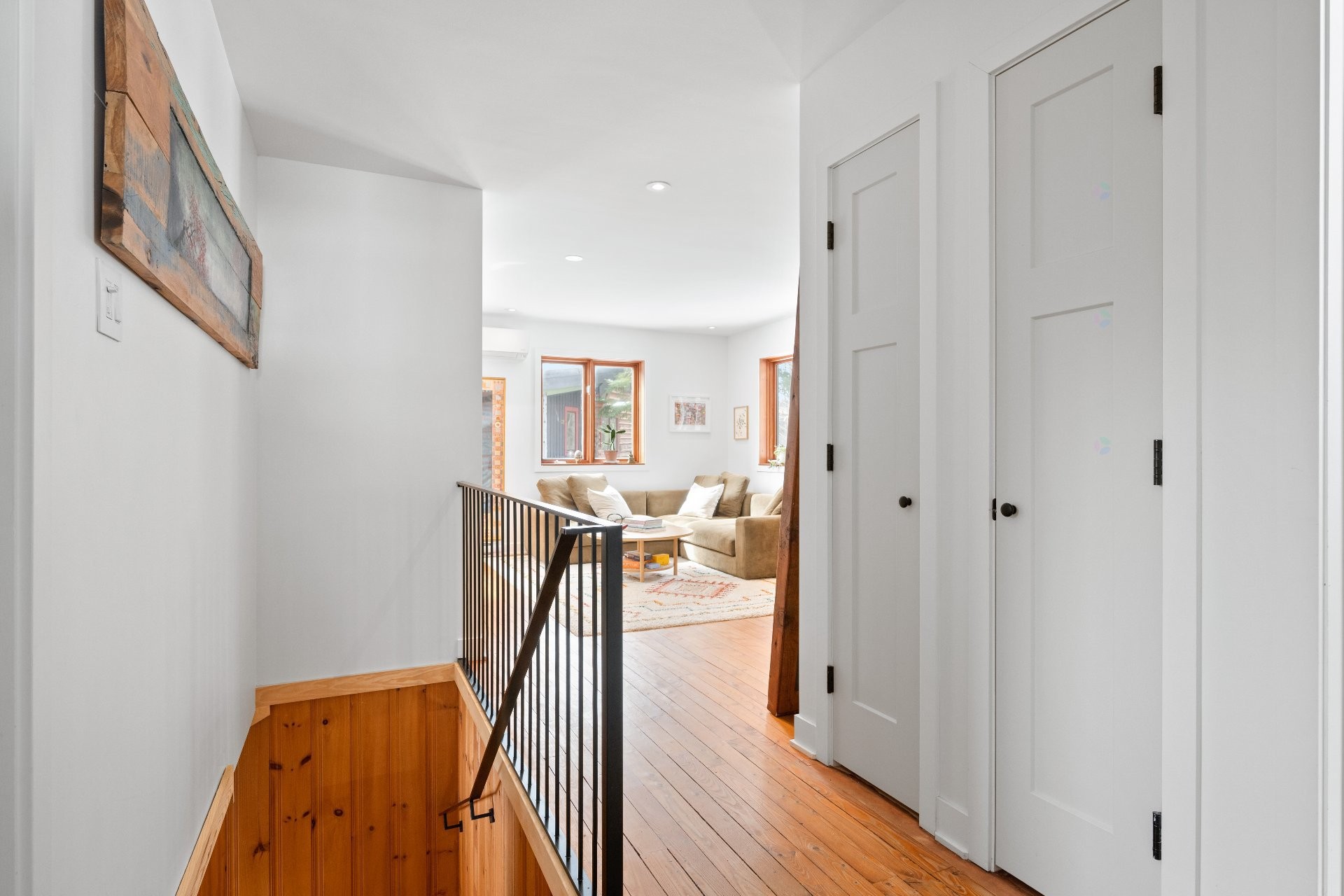 









225


Ch. Laurent

,
Saint-Adolphe-d'Howard,




QC
J0T2B0

