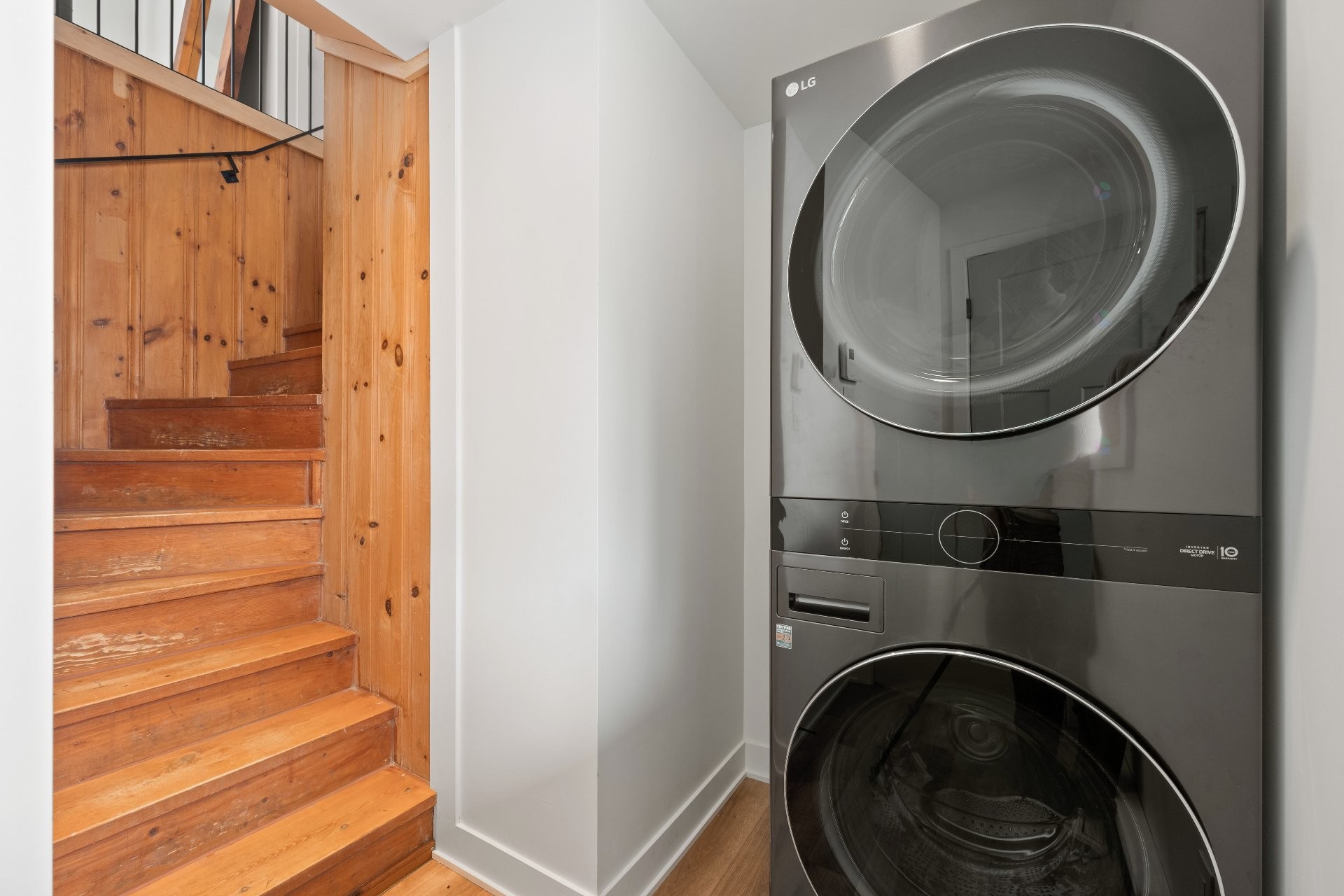 









225


Ch. Laurent

,
Saint-Adolphe-d'Howard,




QC
J0T2B0

