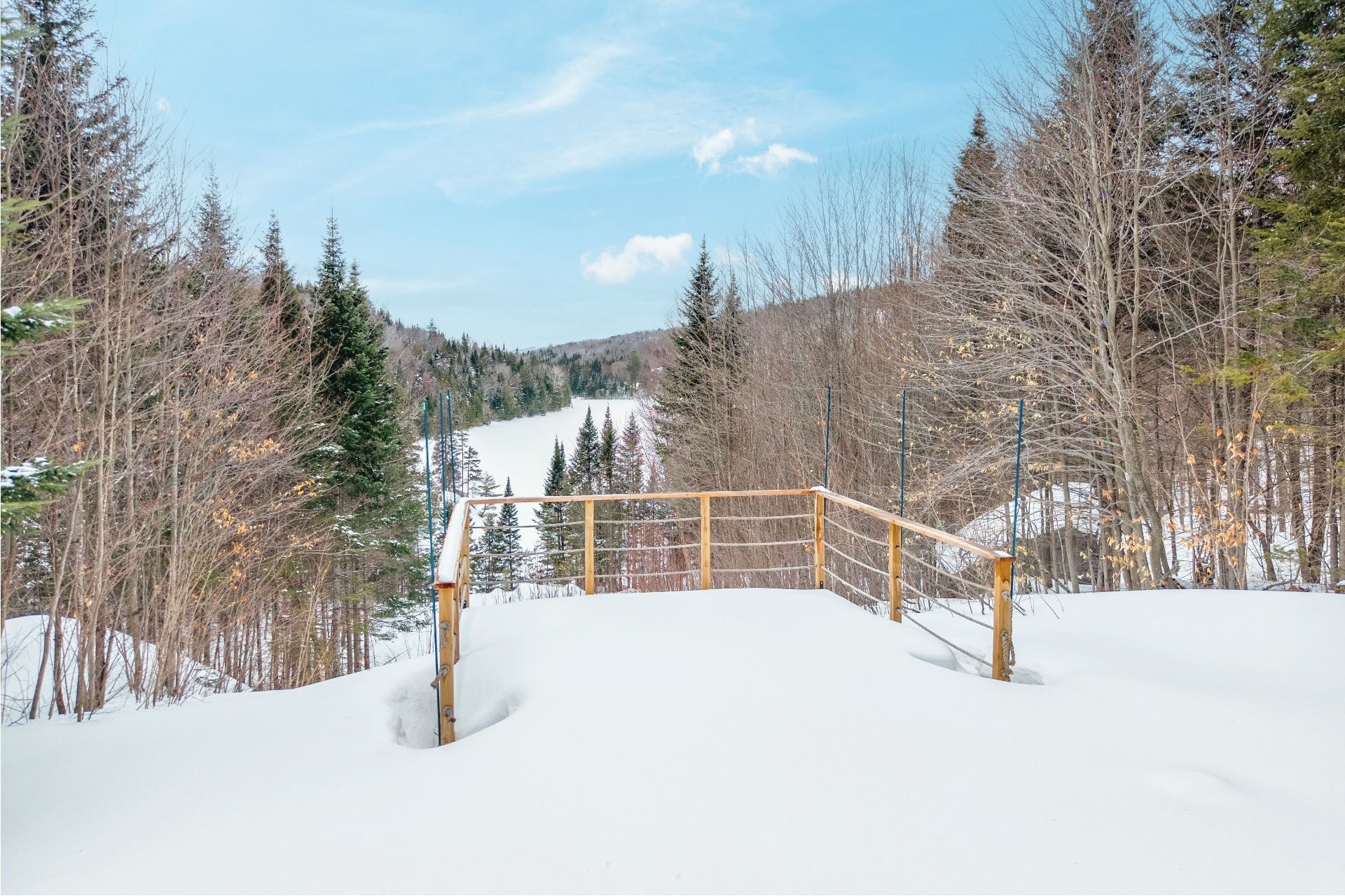 









225


Ch. Laurent

,
Saint-Adolphe-d'Howard,




QC
J0T2B0

