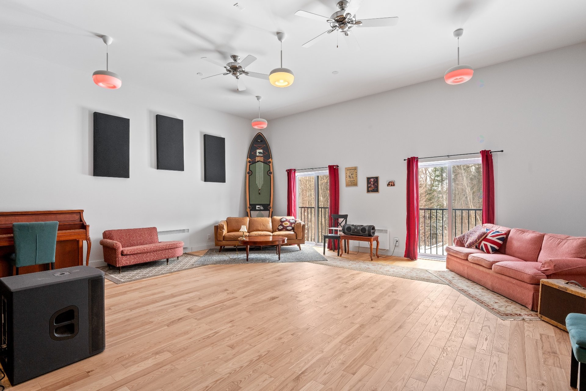 









225


Ch. Laurent

,
Saint-Adolphe-d'Howard,




QC
J0T2B0

