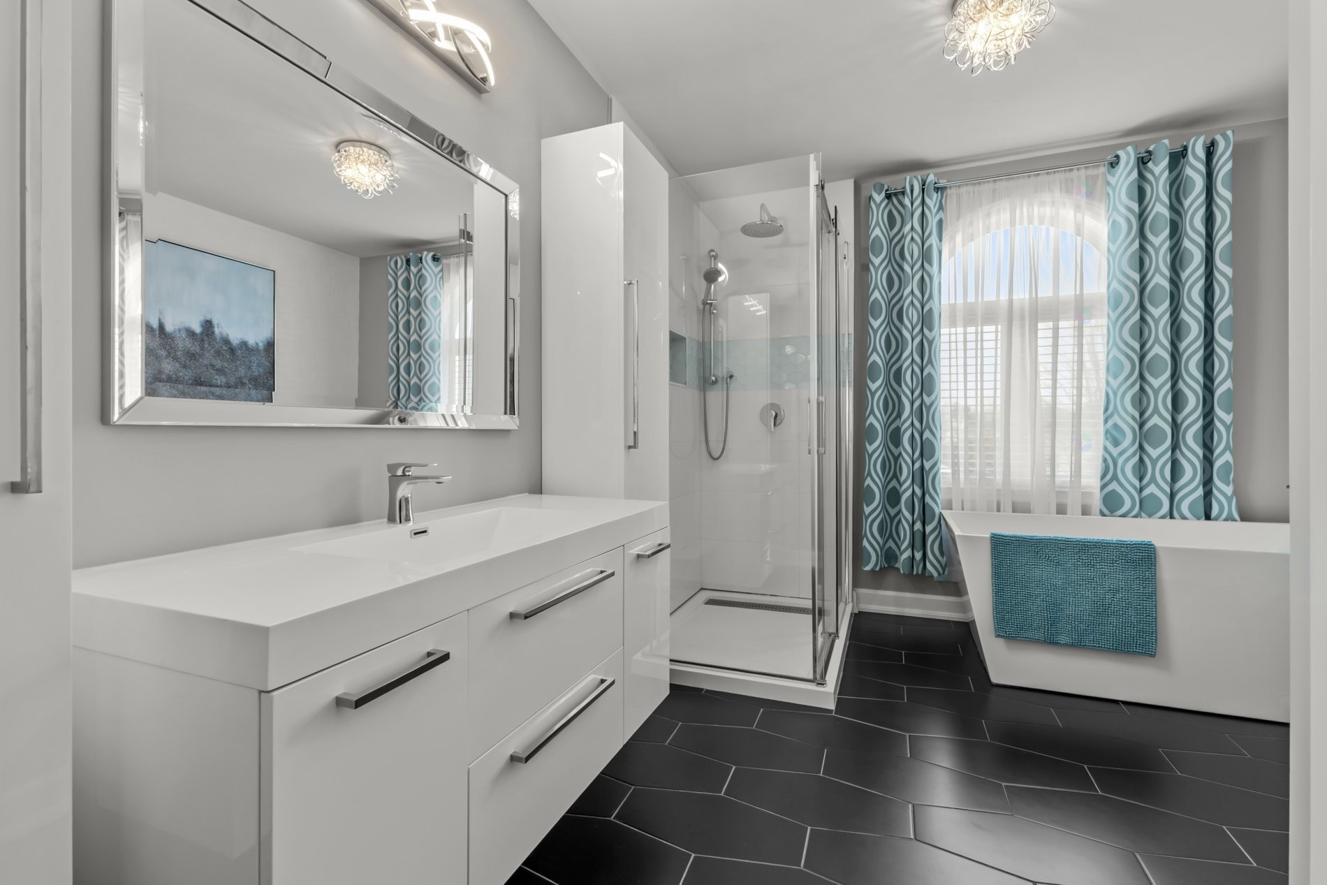 









1248


Rue des Azalées

,
Laval (Sainte-Dorothée),




QC
H7Y2G8

