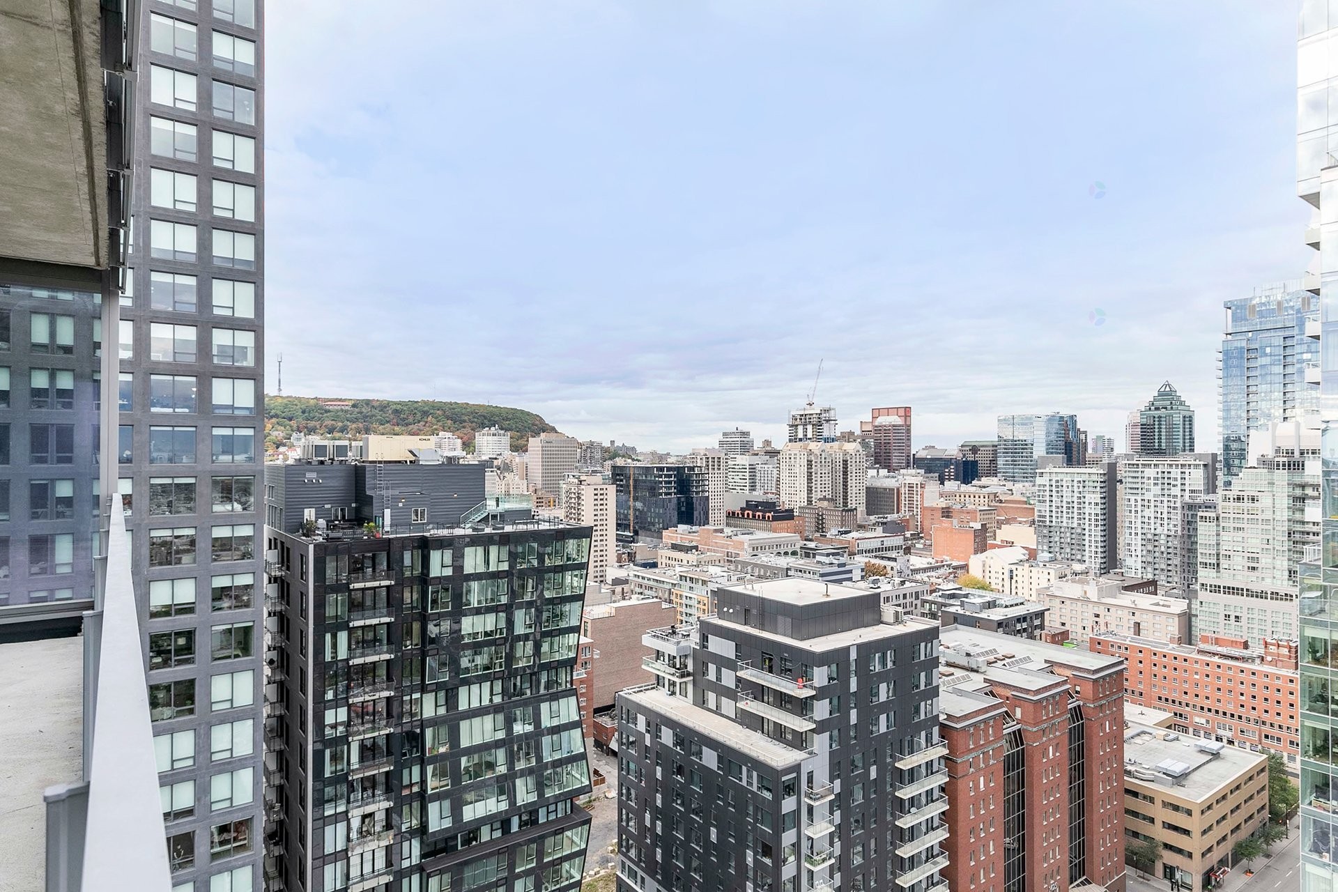 









1500


Boul. René-Lévesque O.

, 2401,
Montréal (Ville-Marie),




QC
H3G0H6

