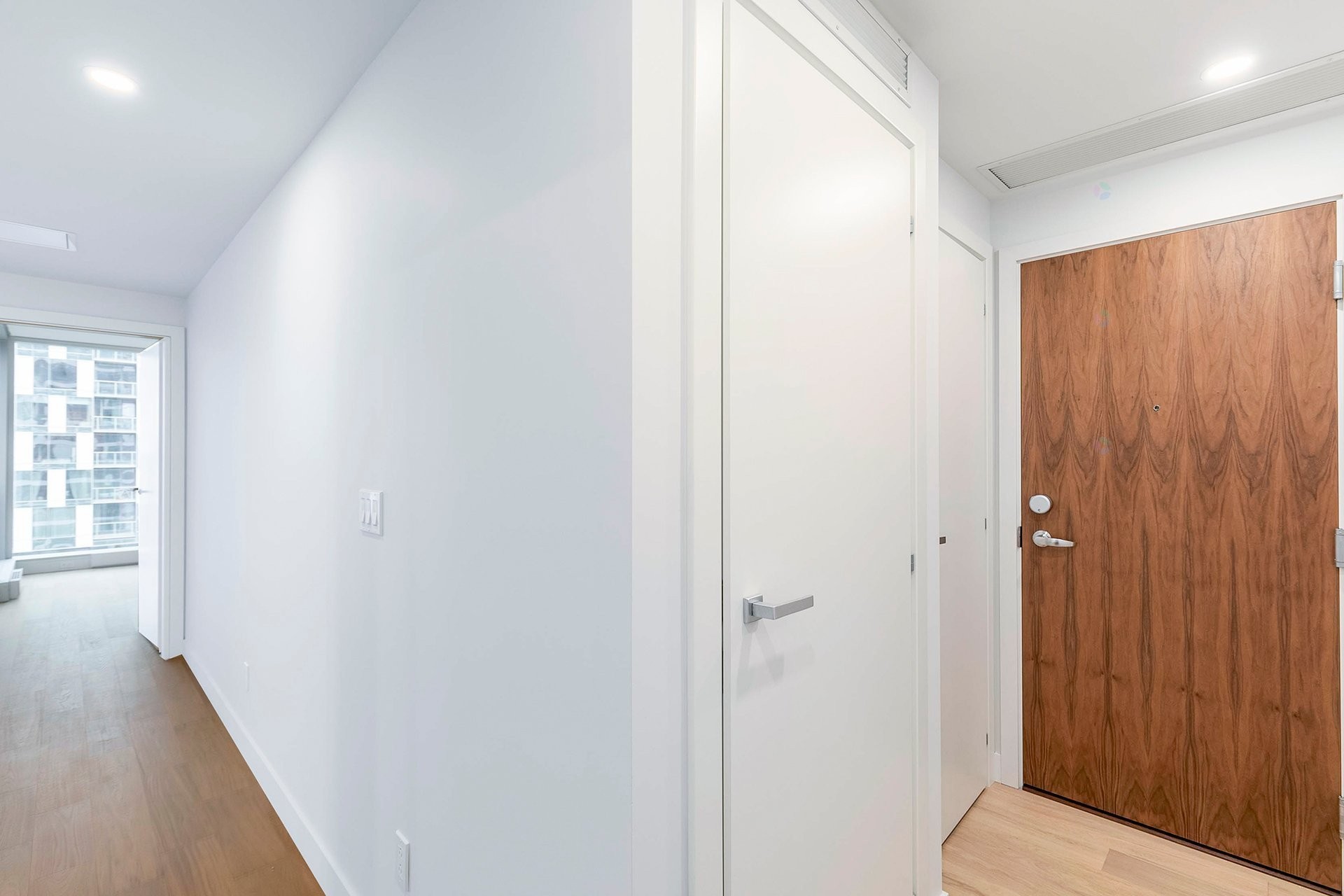 









1500


Boul. René-Lévesque O.

, 2401,
Montréal (Ville-Marie),




QC
H3G0H6

